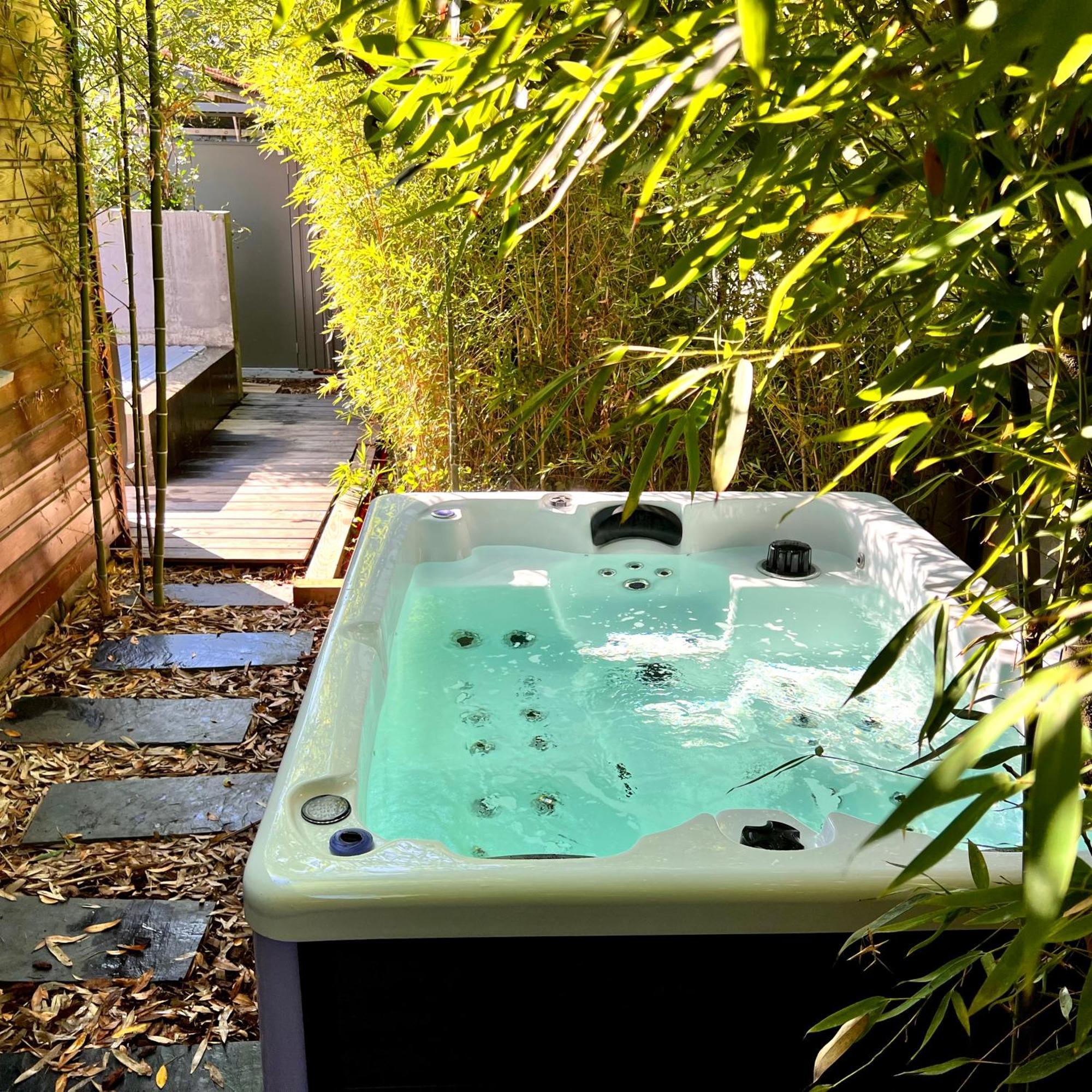 La Villa Canopee - Piscine Chauffee-Fibre-Clim-Jacuzzi Гюжан-Местрас Экстерьер фото